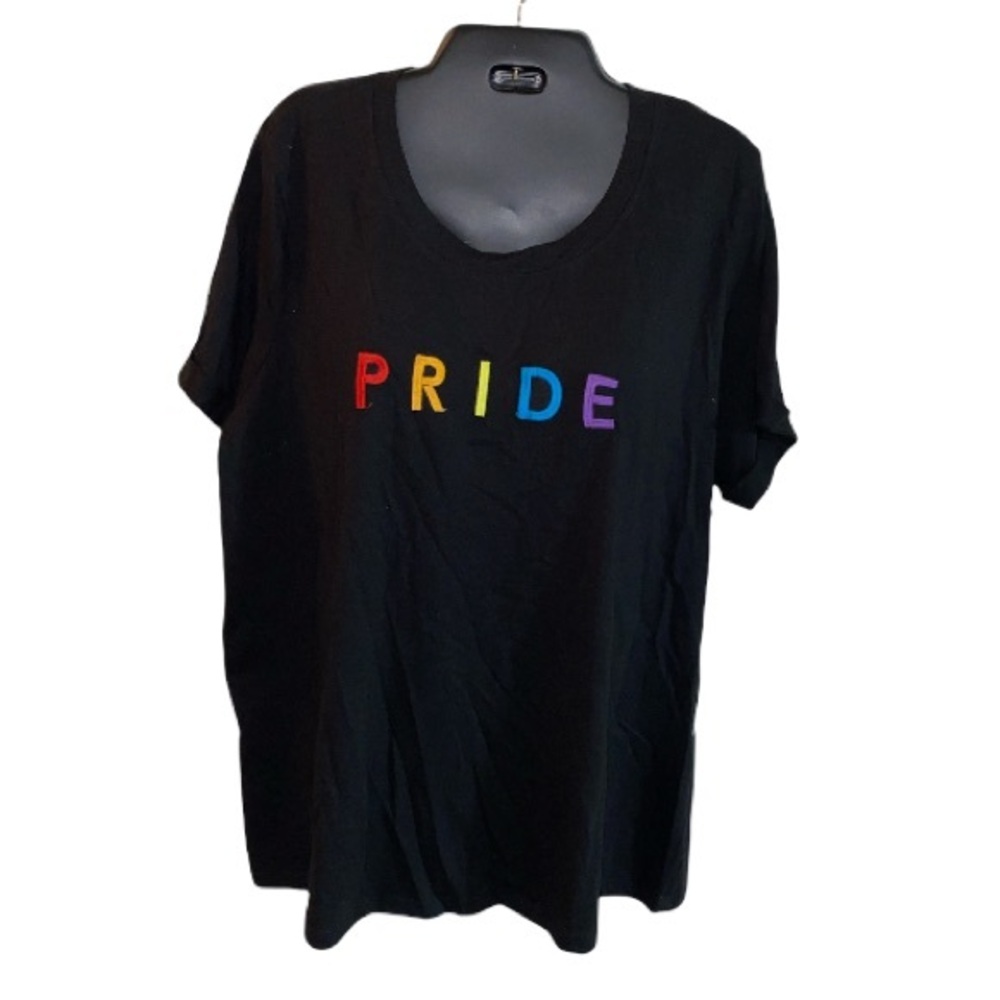 NWT Sweet Soul Embroidered PRIDE Tshirt in XL